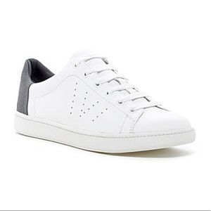 Vince Sneakers